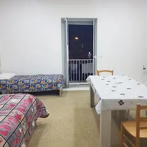 Appartamento Casa Gaetano, Napoli